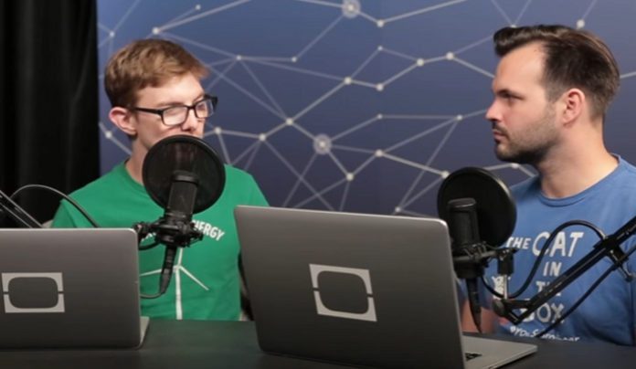 8 Advantages and Disadvantages of Alternative Energy 8 Advantages and Disadvantages of Alternative Energy